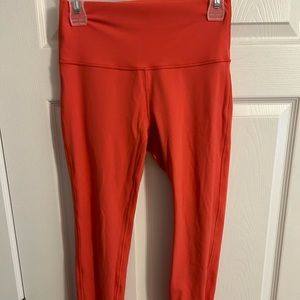 Lululemon wunder unders